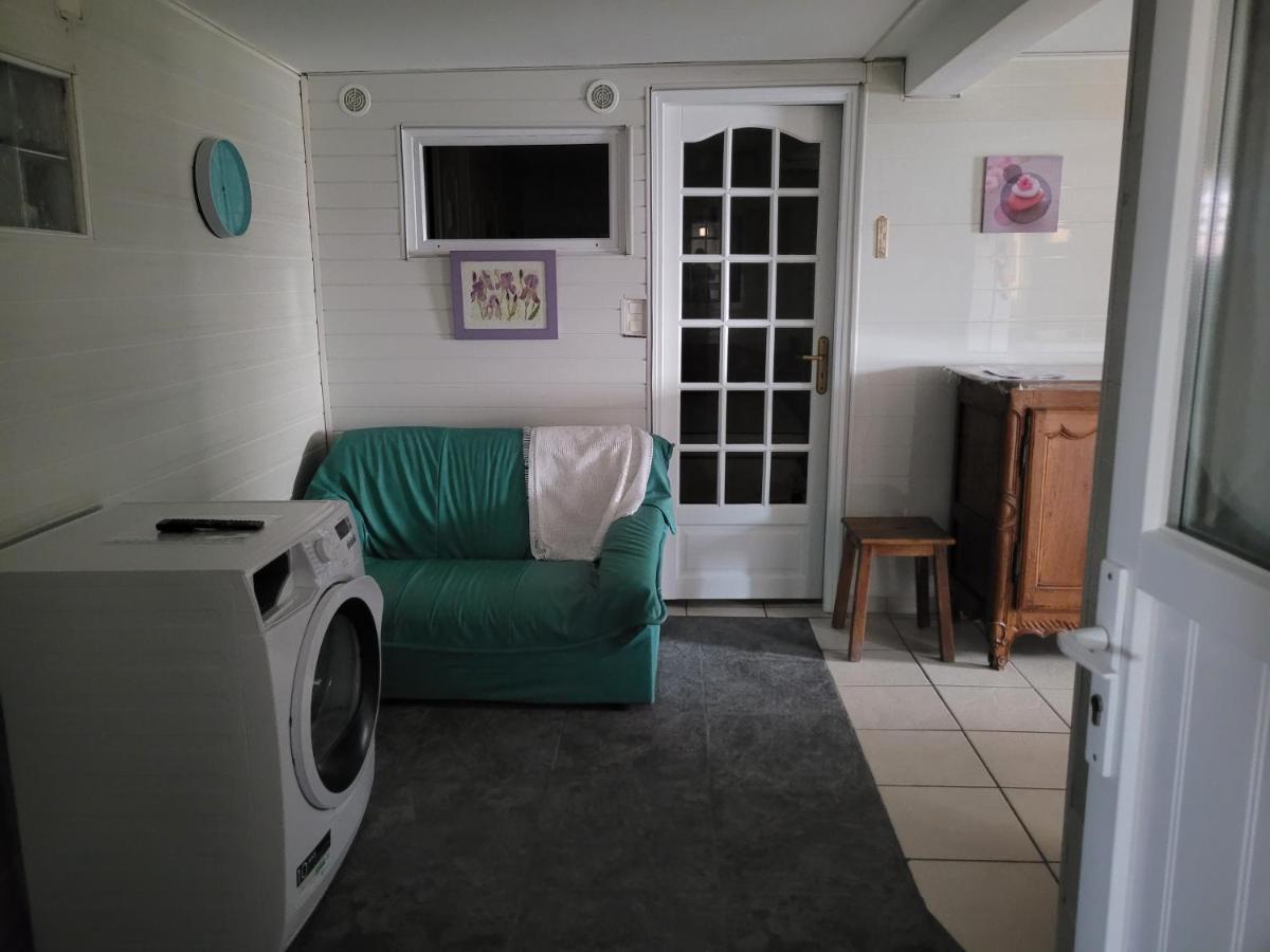 Appartement Les Perrieres Brive-la-Gaillarde Esterno foto